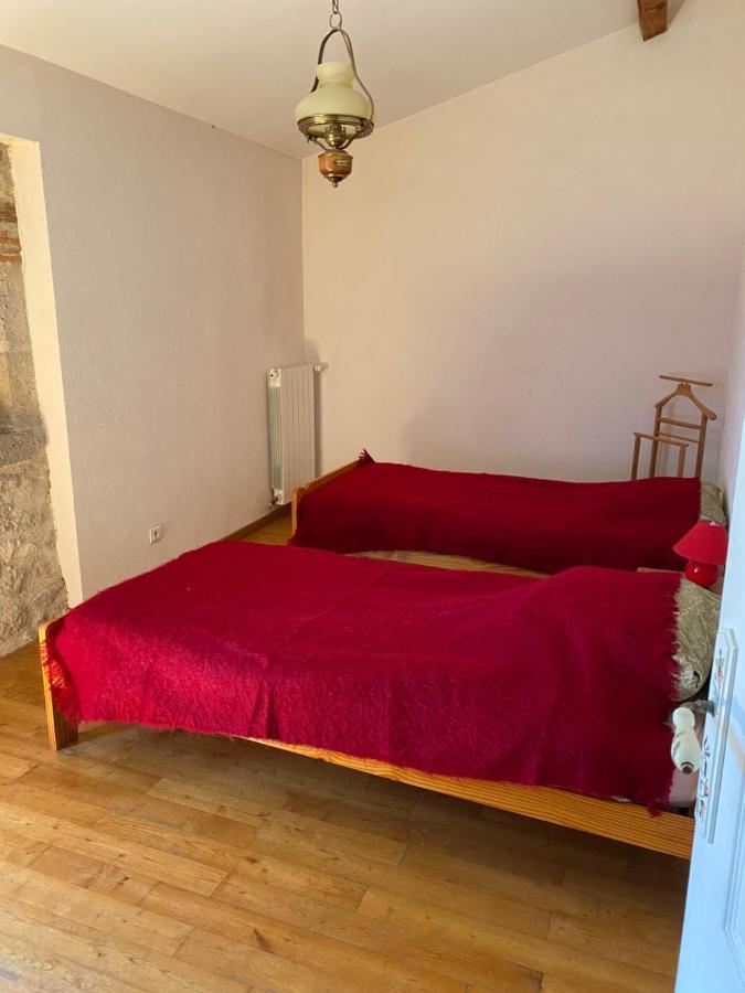 Chez Sophie - Gîte et Gîte équestre Clermont-Dessous Extérieur photo
