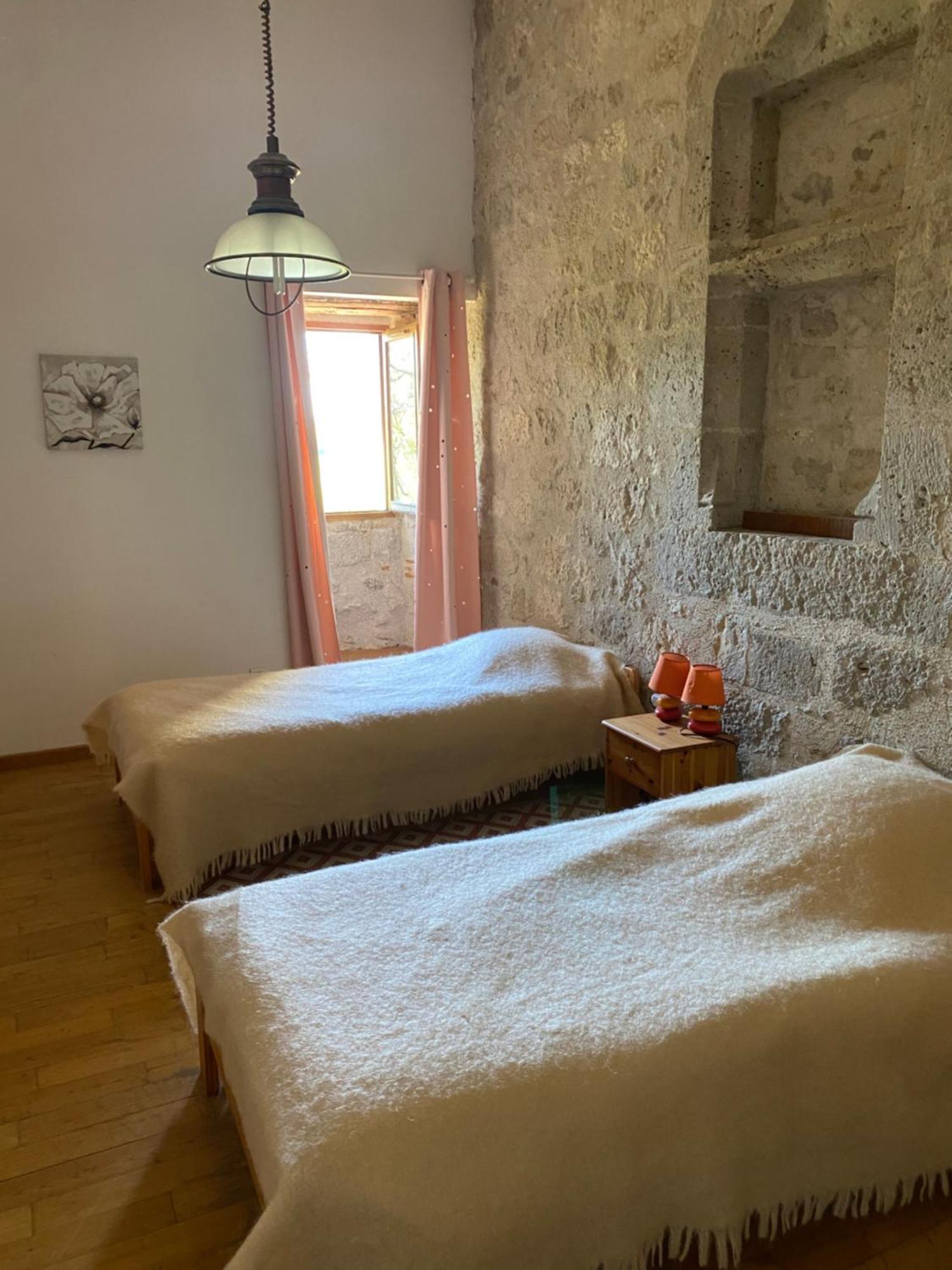 Chez Sophie - Gîte et Gîte équestre Clermont-Dessous Extérieur photo
