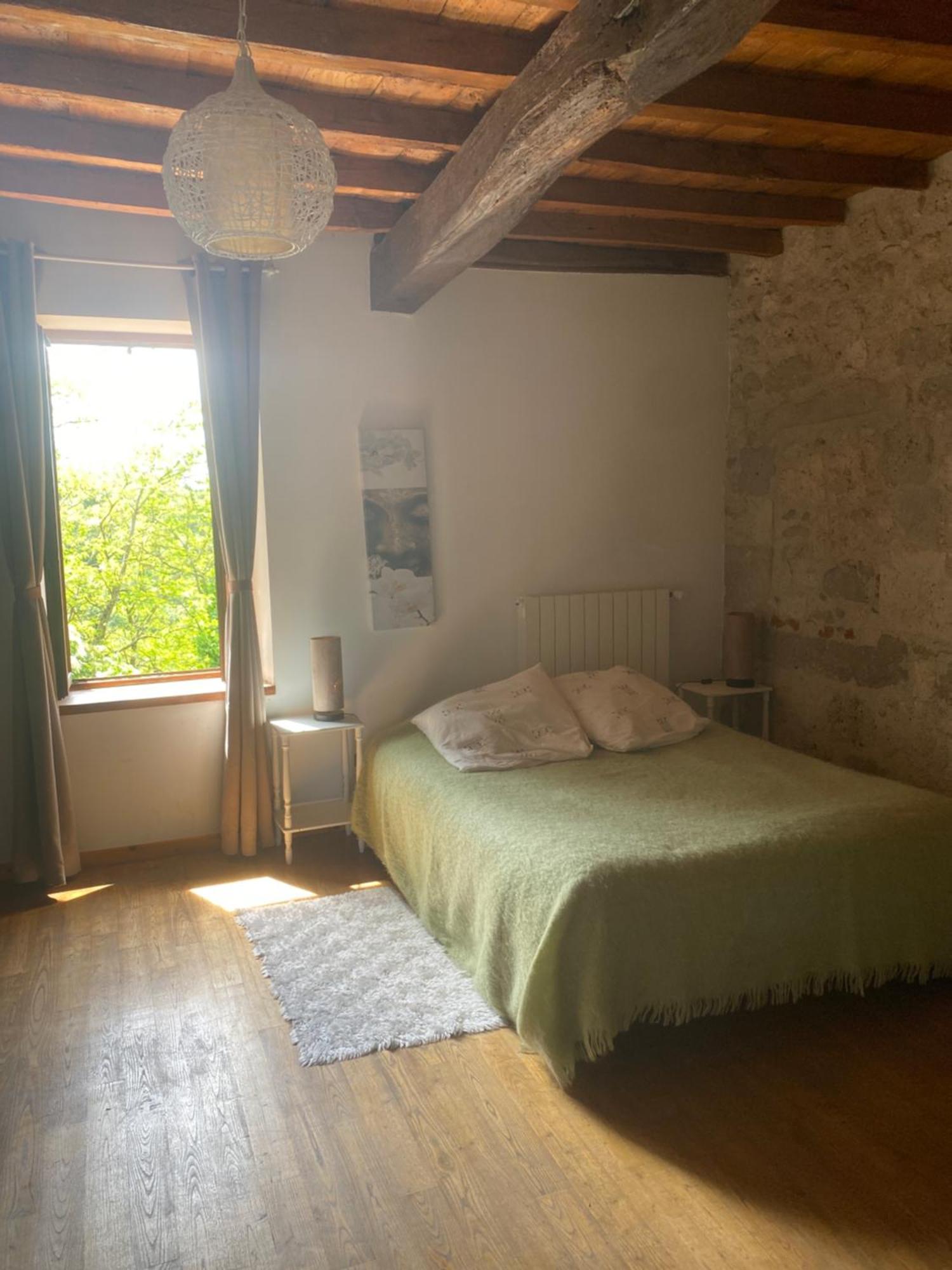 Chez Sophie - Gîte et Gîte équestre Clermont-Dessous Extérieur photo